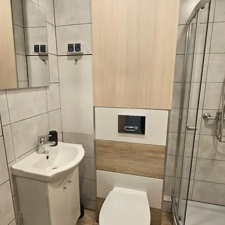 W Lodzi, Komfortowe Pokoje, Wielkopolska 39 * Lodž