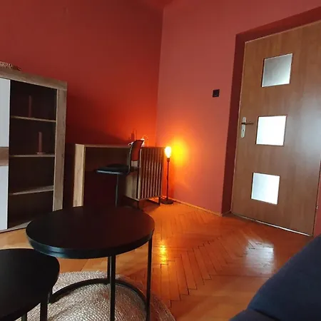 W Lodzi, Komfortowe Pokoje, Wielkopolska 39 Łódź